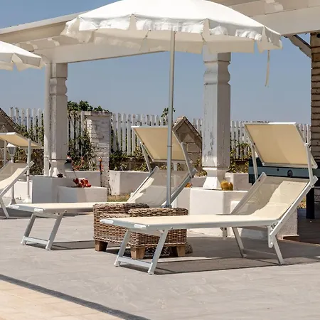 Hollywood-style With Private Pool Villa Migliarello