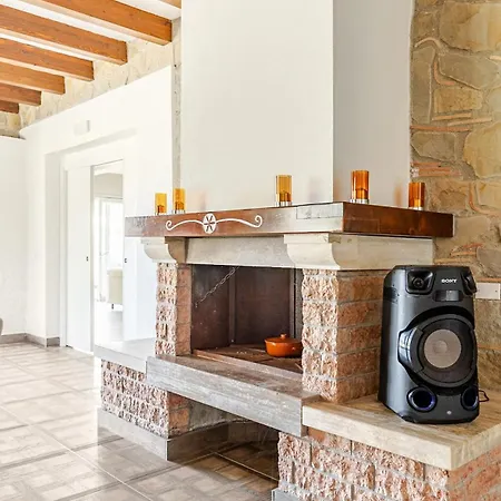Hollywood-style With Private Pool * Migliarello
